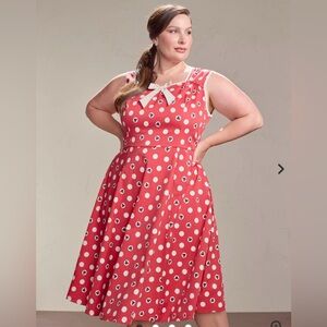 Minnie Mouse polka dot retro dress